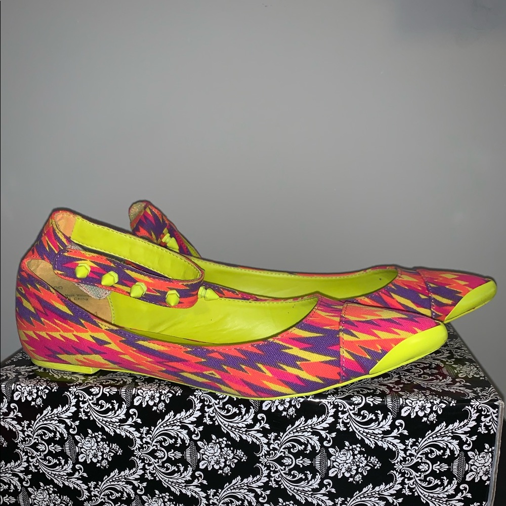 Privileged-Colorful Flats